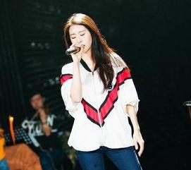 张碧晨吃瓜群众原图,这反应太真实了！